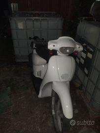 Aprilia Scarabeo 50