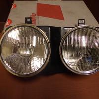 Coppia fari anteriori "Carello" Fiat 132