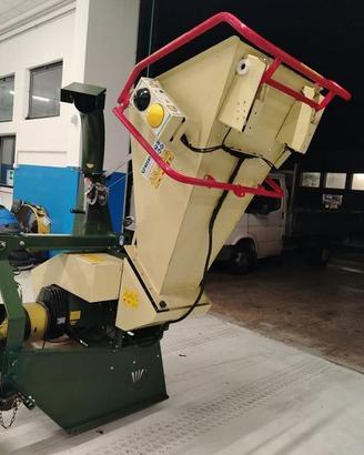 NEW HOLLAND NEGRI R240 TN CIPPATORE BIOTRITURATO