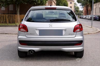 Peugeot 206+ GPL 2010 73.000 km