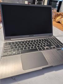 Laptop Samsung NP700Z5C-S01IT serie 7 Chronos 15.6