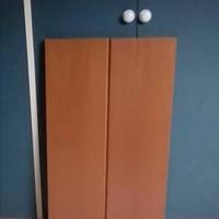 Due mensole in legno misura 100x30x3 Cent. 