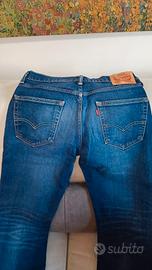 Levis 514
