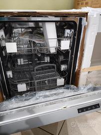 Lavastoviglie incasso 14 coperti NUOVA