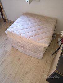Pouff letto