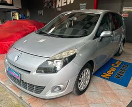 Renault Grand Scenic 1.9 dci 130 - 7 posti