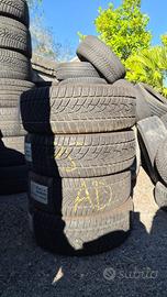 4 Pneumatici 235/50 R19 Goodyear Ultragrip Perform