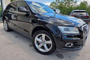 Audi Q5 2.0 TDI 177CV quattro S tronic SLINE