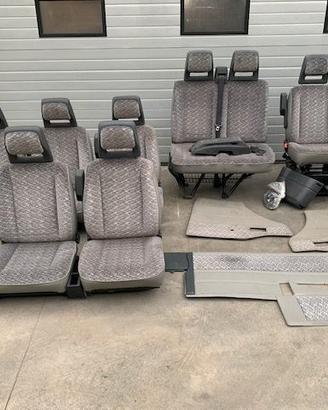Interni completi per Fiat Ducato 9 posti anno 2004