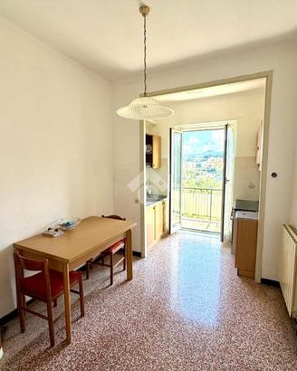 3 LOCALI A GENOVA