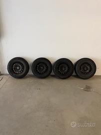 treno gomme panda 2004 invernali