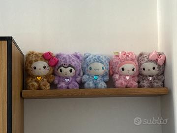Peluche Hello Kitty and friends
