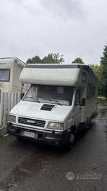 CAMPER IVECO TURBODAILY 35-12 – 6 POSTI