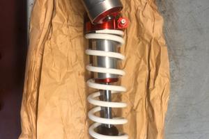 MONO AMMORTIZZATORE WP Super trax