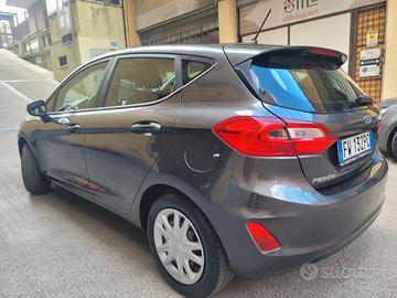 Ford fiesta benzina e GPL  5p anno 2019