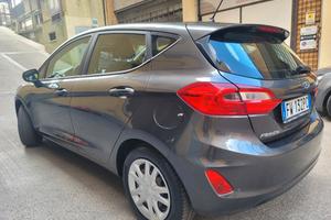 Ford fiesta benzina e GPL  5p anno 2019