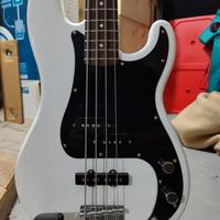 Fender Squier PBass affinity series
