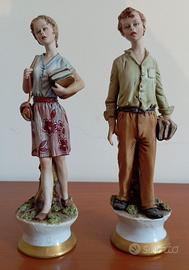Coppia di statuine in porcellana Capodimonte