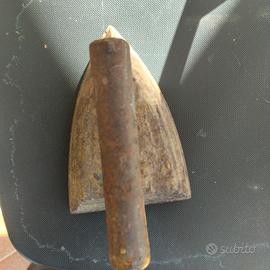 ferro da stiro vecchio 