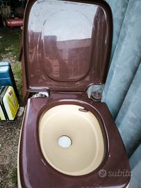 wc chimico camping portatile