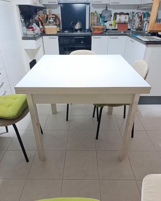 Tavolo da cucina per 4 persone allungabile