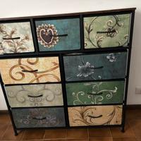 Cassettiera come nuova