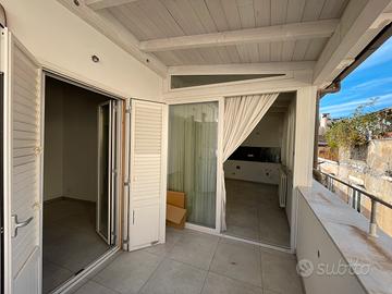 Appartamento con terrazzo in centro storico