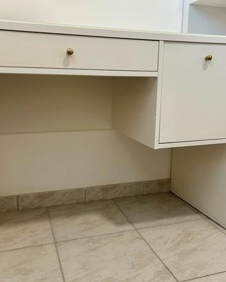 SCRIVANIA IKEA