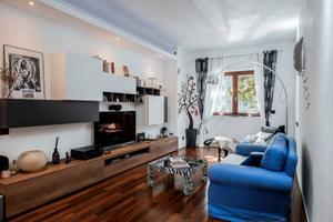 Appartamento di 120 m² con 3 locali e box auto a T