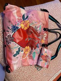 Borsa e portafoglio gabs si trasforma in oiu modi.