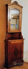 Mobile angoliera  in legno con moduli separabili 