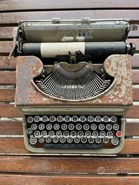 Macchina da scrivere