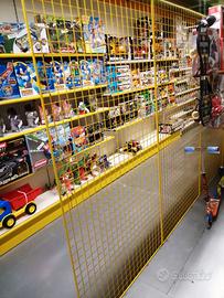 GRIGLIA ESPOSITIVA PER NEGOZIO