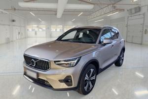 VOLVO XC40 T5 RECHARGE PLUG-IN AUTO PLUS BRIGHT SU