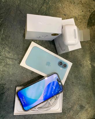 i Phone 16 completo di cuffie pro