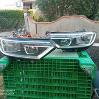 gruppi ottici fari VW Passat B8 2014-2018