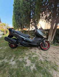 Suzuki Burgman 400