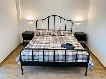 Appartamento in villa arredato zona "Miami Beach"