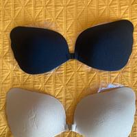 Due reggiseni invisibili