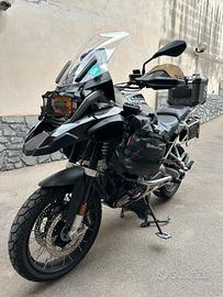 BMW R 1200 GS Adventure triple black