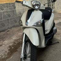 Piaggio liberty 125