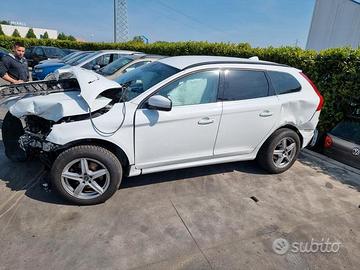 RICAMBI Xc60 2014 d5244t12 133kw 120.000km volvo