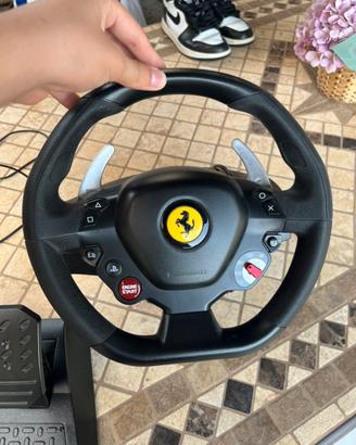 Volante Ferrari Thrustmaster – Pari al nuovo