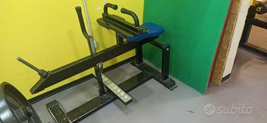 Calf machine. Polpacci