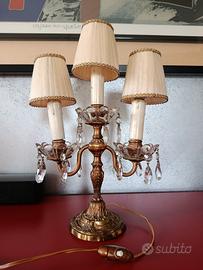 Lampada da tavolo stile candelabro