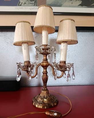 Lampada da tavolo stile candelabro
