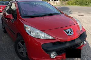 Peugeot 207- GPL - Vista e piaciuta