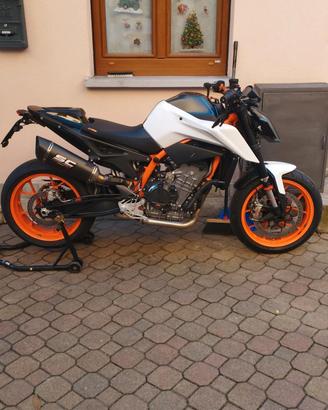 KTM Duke 890 R