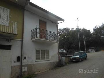 Casa indipendente di 120 m² con 4 locali a Caianel