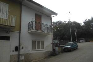 Casa indipendente di 120 m² con 4 locali a Caianel